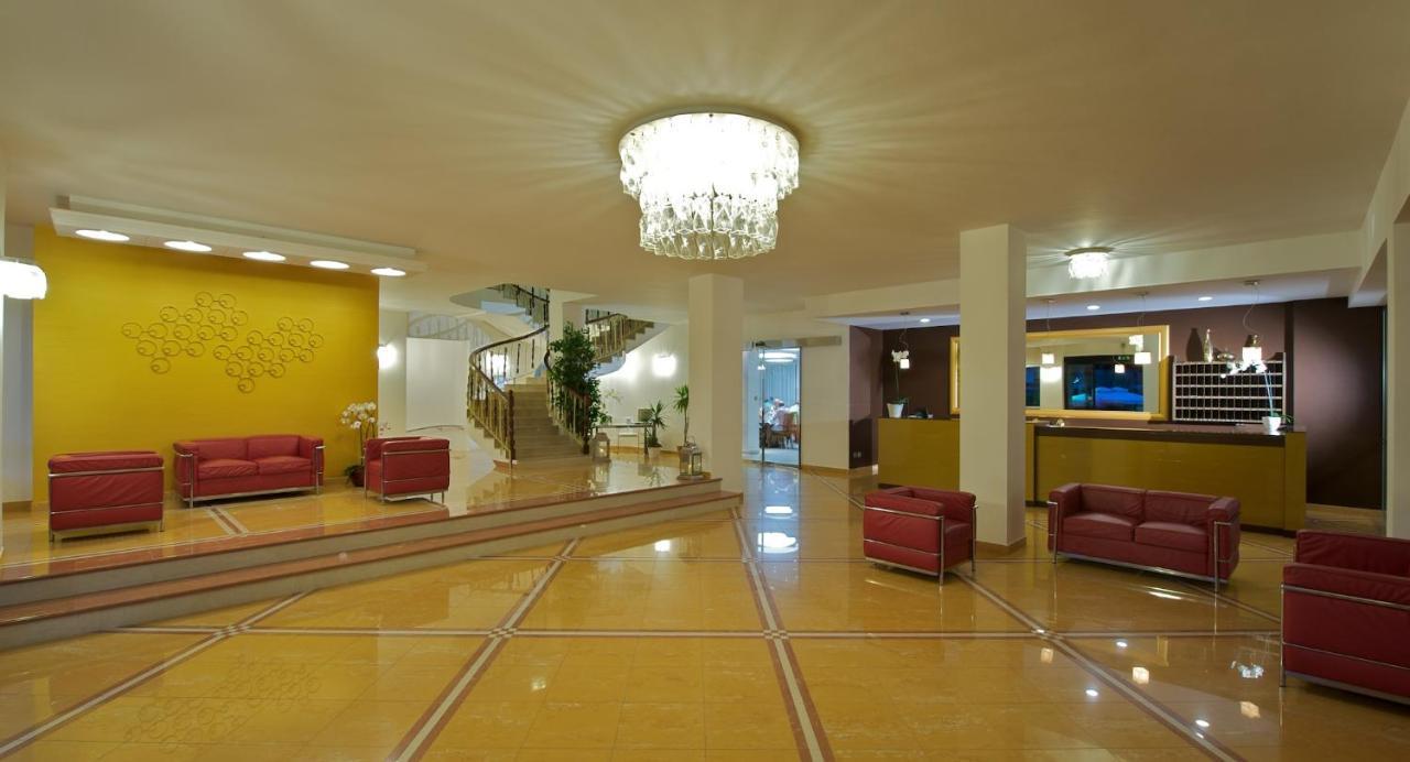 Palace Magnolia Hotel Tortoreto
